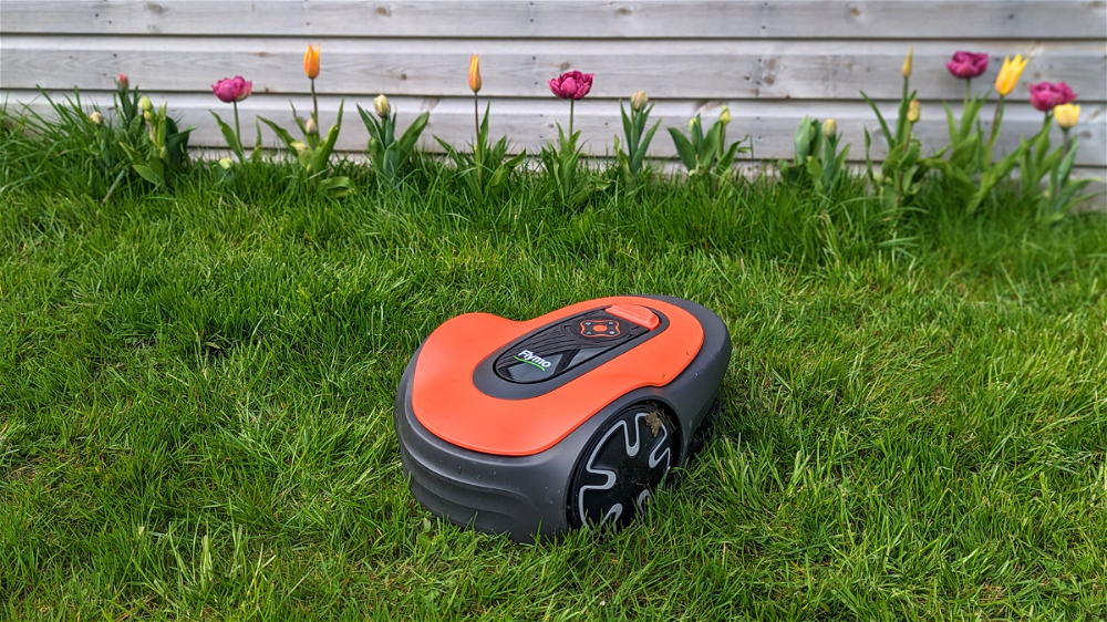 Flymo EasiLife 150 GO Robot Lawn Mower (8)