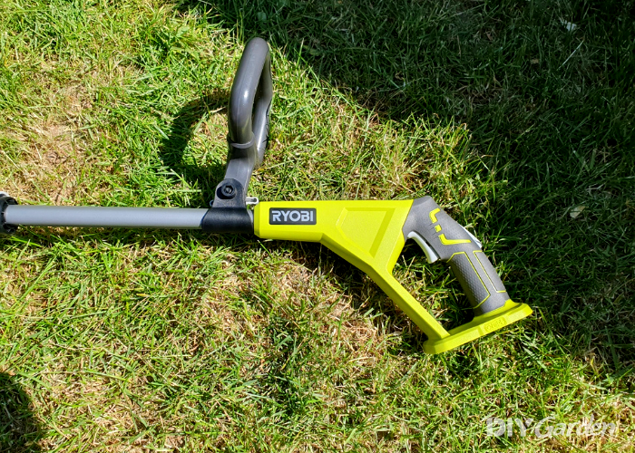 Ryobi OLT1832 ONE+ Cordless Grass Trimmer Review handle