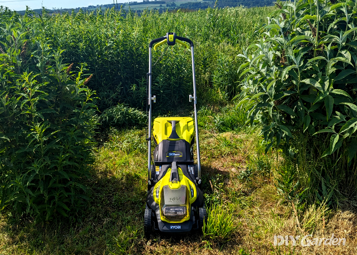 Ryobi 18V ONE+ Cordless Brushless Lawn Mower Review - Design