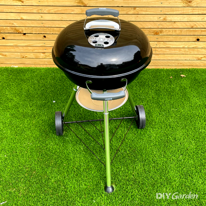 Weber Compact Kettle Charcoal Grill Barbecue Review Assembled